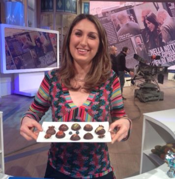 Tartufi cacao e cocco: ricetta veloce senza cottura come fare i cioccolatini - Lucia Cuffaro uova di pasqua riciclo