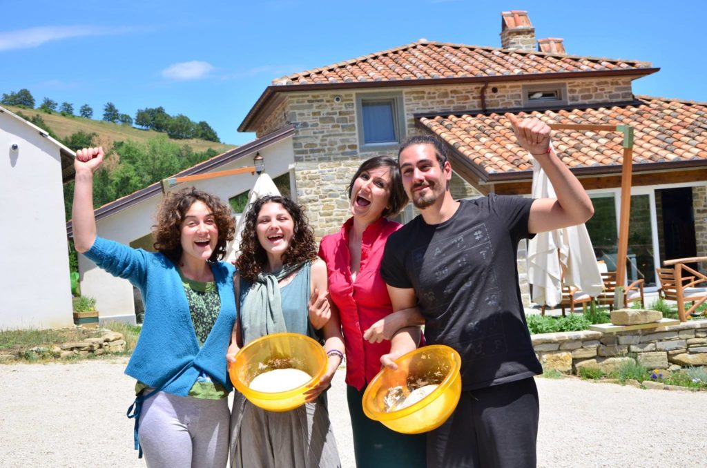 Corso autoproduzione con Lucia Cuffaro - Fattoria dell'Autosufficienza