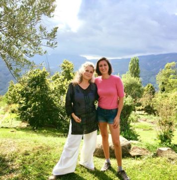Tutti i volti della Camomilla Romana: Autoproduzione e Cosmesi Naturale con Lucia Cuffaro e Lucilla Satanassi