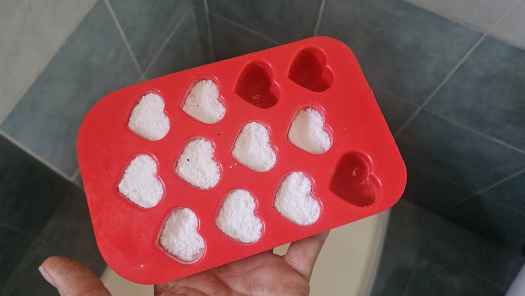 Pastiglie effervescenti per il WC sanitari fai da te