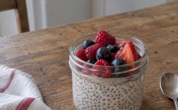 Chia pudding: il budino che si prepara da solo. Ricetta facile