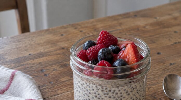 Chia pudding: il budino che si prepara da solo. Ricetta facile